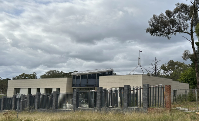 综合法新社与美联社报导，俄罗斯目前在澳洲首都坎培拉的国会大厦附近持有一片土地的租约，打算在这里兴建新的大使馆。(图/美联社)