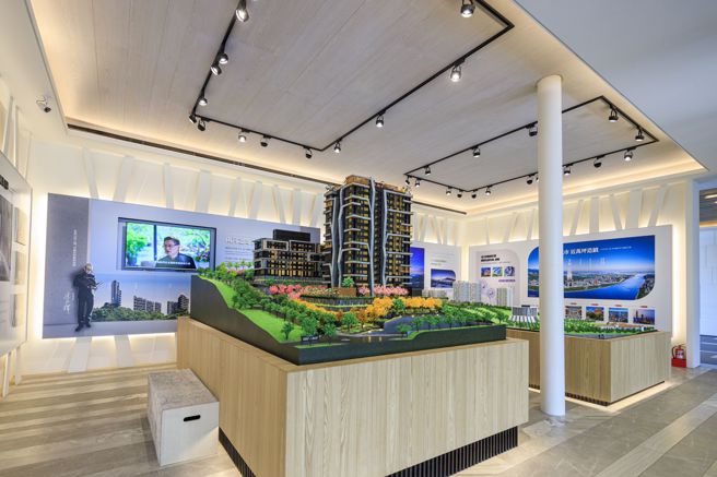 竹围是淡水最具发展潜力的生活圈，指标案「森原树」步行10分钟达捷运竹围站，一致被推荐为北士科重划区科技新贵购屋置产首选标的。（图/甲山林 提供）