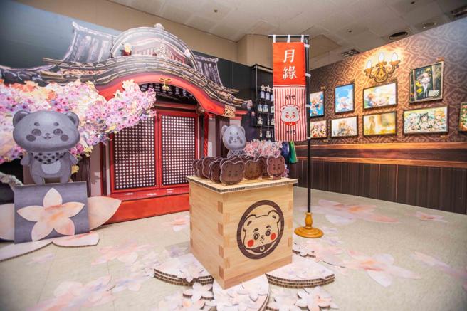 林花作品，被桃花林覆盖的结缘神社。（吴松翰摄）