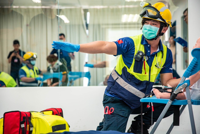 全国10大「救护之神」出炉！新北消防苏韦祯「夺冠」。(消防局提供)