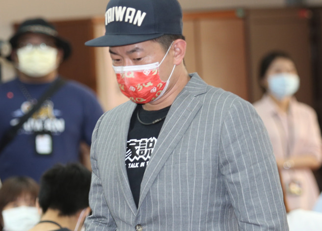 前立委陈柏惟（图）除了遭控性骚扰外，更遭爆料退出基进党前，曾以自己的高声量要胁党提名他酒驾又劈腿的堂哥陈玄晔选议员。（资料照／姚志平摄）