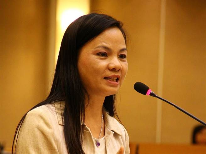 彰化縣議員賴清美自曝曾遭男性工作人員襲胸。（翻攝賴清美臉書／孫英哲彰化傳真）