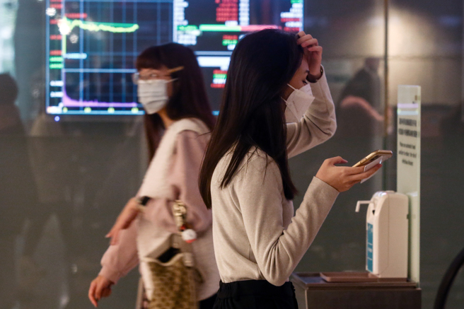 一位医生持有8千张中钢股票，每年都亲自寄委托书支持公司。（图非当事人／报系资料照）