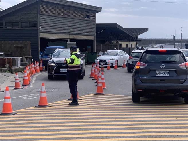 端午节4天连假将至，桃园市警局针对易壅塞热点加强疏导及管制。(警方提供／蔡依珍桃园传真)