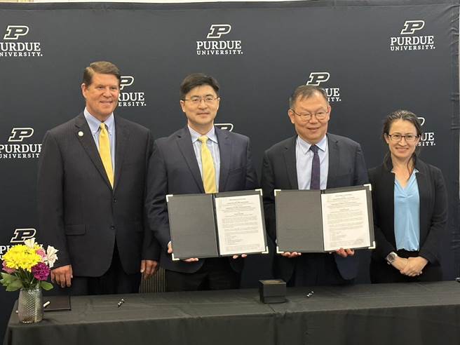 陽明交大與普渡大學攜手台美半導體人才躍升計。(陽明交大提供)