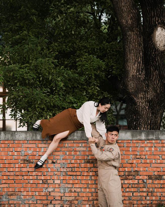 《篱笆外的卡门-午夜版歌舞剧》宣传照片。(屏县府提供)