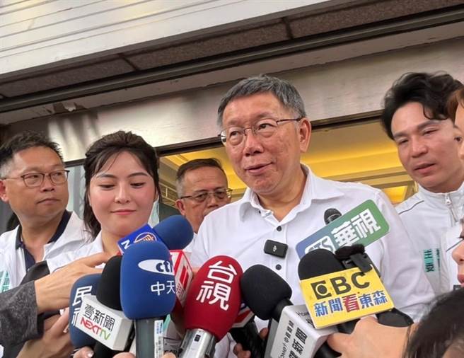 新北市私立幼儿园喂药案持续延烧，台湾民眾党党主席柯文哲今痛斥新北市府作法荒谬。（陈梦茹摄）