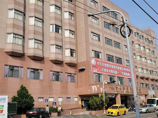 云林县急诊壅塞卫生局吁落实分级医疗，挤急诊恐增感染风险。（本报资料照片）