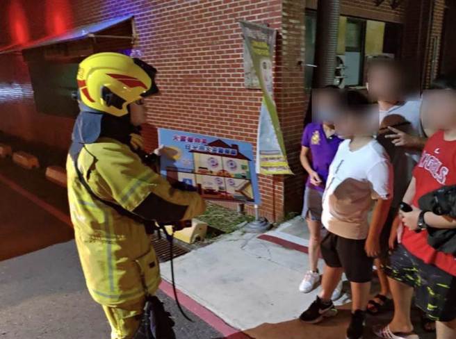 中山大学传火警所幸无人受伤受困。（翻摄照片／高雄洪靖宜传真）