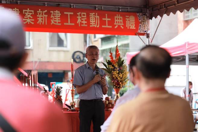 新北市府都市更新處長林炳勲，今日參加新北市板橋懷德街上之重建基地動土典禮。（新北市都更處提供）