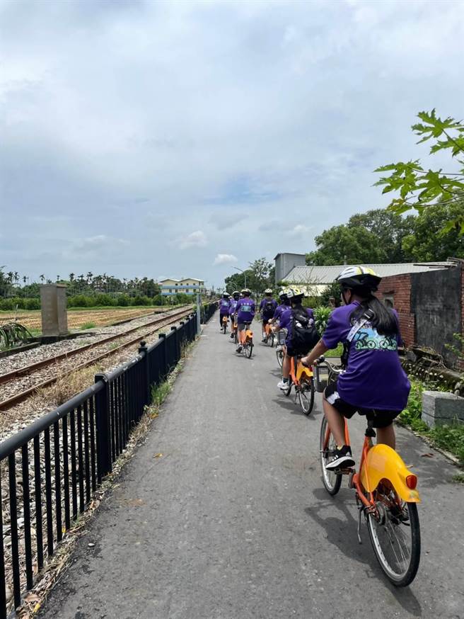 基隆市南荣国中由学生规画跨校的交流活动，让学生能够跨校合作、相互学习。（基隆市政府提供／张志康基隆传真）