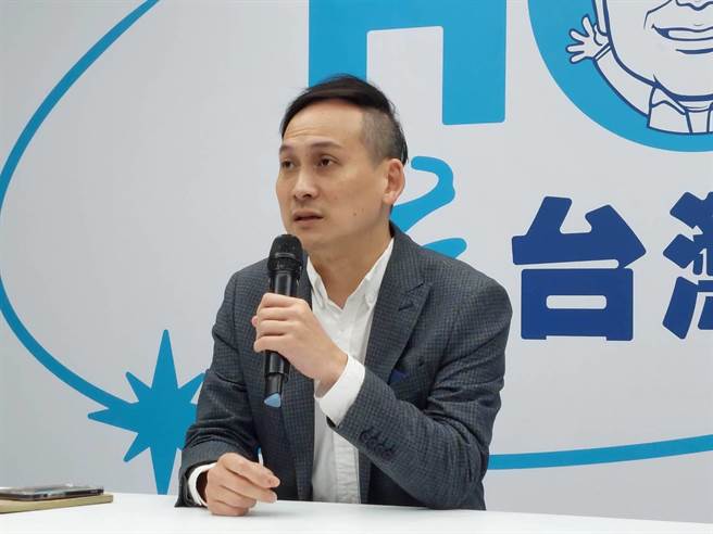 新北市议员叶元之今表示，侯跟韩可以尽快见面、愈早愈好，才有助于蓝营基本盘巩固。（陈慰慈摄）