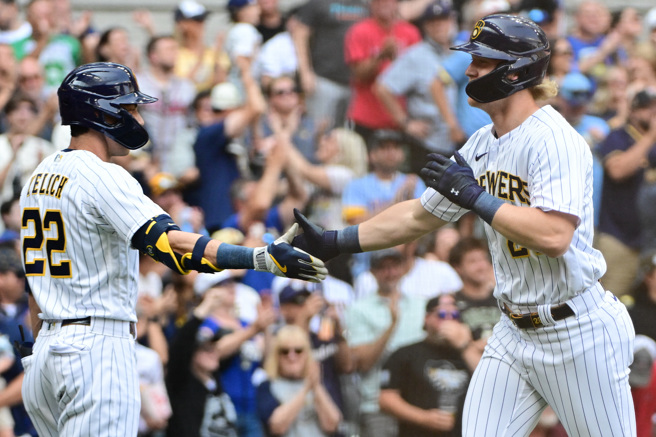 海盗今0比5惨遭酿酒人完封，苦吞系列赛2连败。（路透）