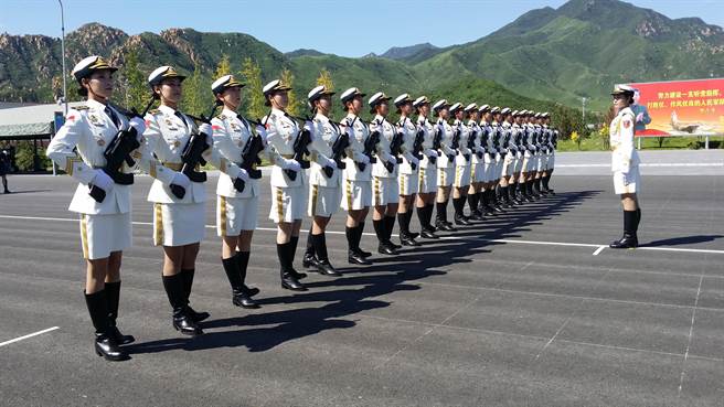 共軍領導幹部社會交往行為規範印發，對8個方面提出明確要求。（藍孝威攝）