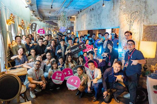 （由旅创育成公司筹办的第二届「NextT旅创加速器」启动，入围团队日前齐聚一堂！图／业者提供）