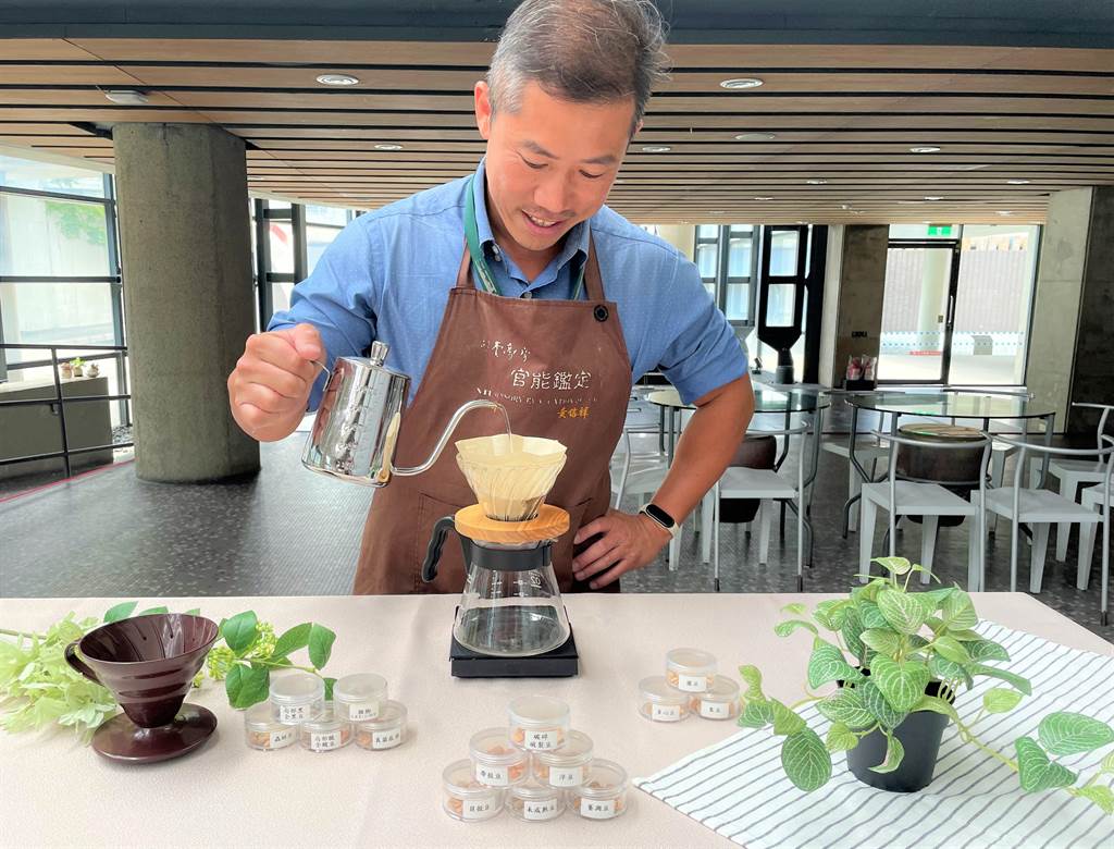 「新北城市藝術節」將於6月30日至7月16日登場，陶博館將推出咖啡、茶香、植栽等主題體驗遊程，在6月21日14時開放限額報名。（蔡雯如攝）