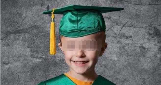 格雷森不幸过世。