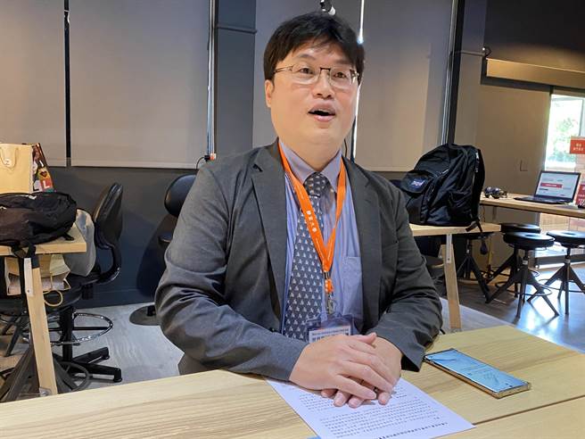 教育部高教司长朱俊彰今天表示，从明年2月起，将补助私立大学学生学费。（林志成摄）