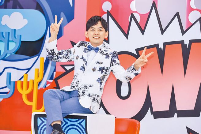 知名主持人黃子佼19日被爆性騷擾未成年少女，做出一系列脫軌行徑，震驚眾人。(資料照)