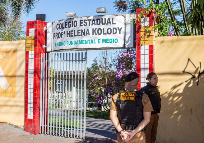 法新社报导，巴拉纳州当局表示，这名男子来到隆德里纳市（Londrina）这所他曾就读的中小学，说想申请成绩单，但进校后就拔枪开火。(图/路透社)

