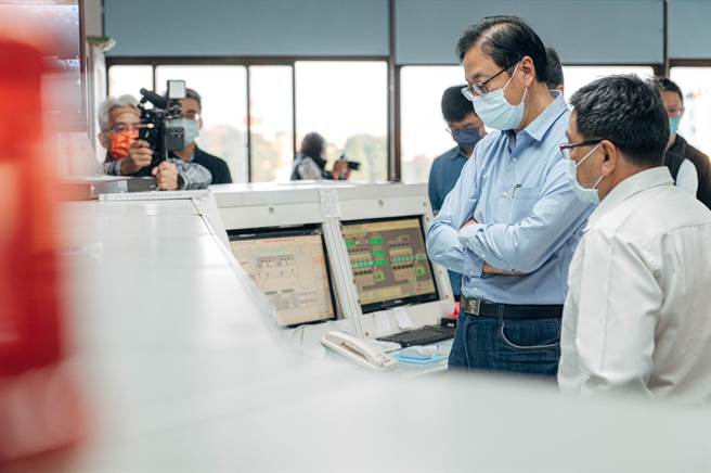 桃園市長張善政裁示建立跨機關智慧城市推動機制「智慧桃園」。(市府提供／蔡依珍桃園傳真)