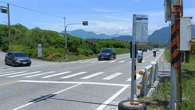 因应端午节连续假期交通量，公路总局针对台东主要联外道路南迴公路、海岸公路、台东纵谷公路等3条省道，实施部分交管和替代道路。（萧嘉蕙摄）