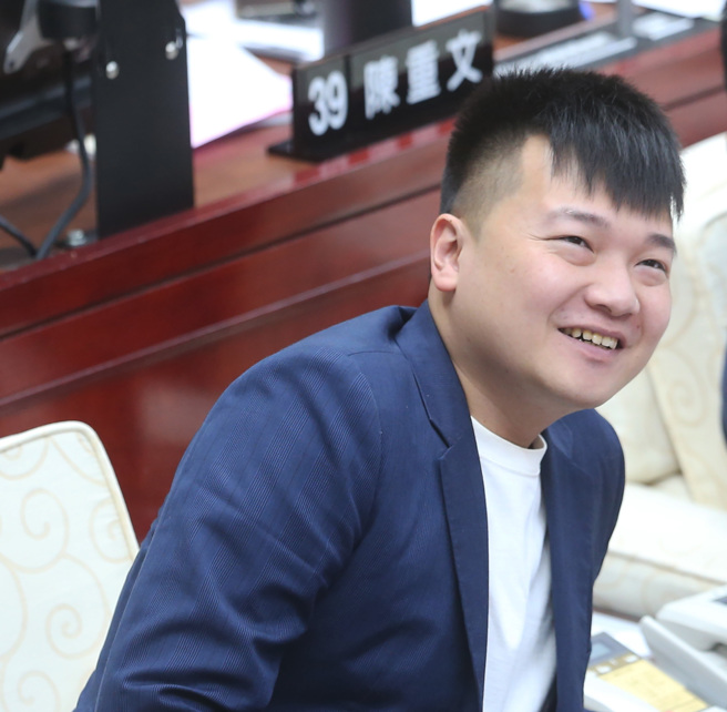 国民党台北市议员杨植斗直言蓝白不可能配。（资料照,陈怡诚摄）