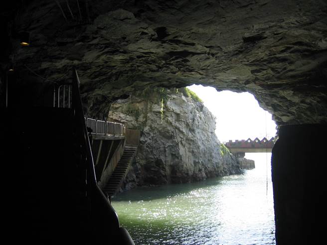 金管处将于7月22日下午办理九宫坑道导览活动，即起欢迎报名参加。(图／金管处提供)