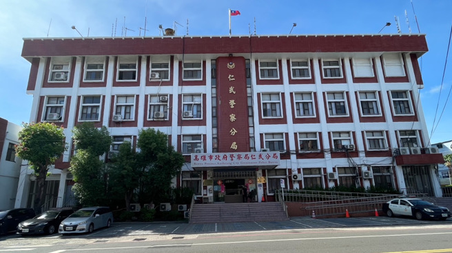 死者馬姓男子警方已初步排除他殺嫌疑，目前已通知家屬到場指認身分，真正死亡原因仍待檢察官相驗後才知曉。（林雅惠攝）