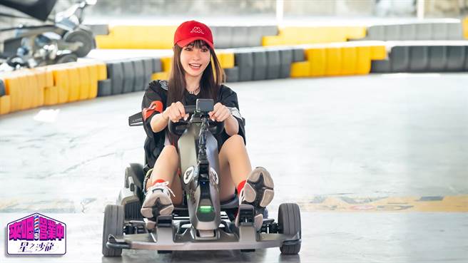 謝金燕自認老鼠屎，志在參加。（TVBS提供）