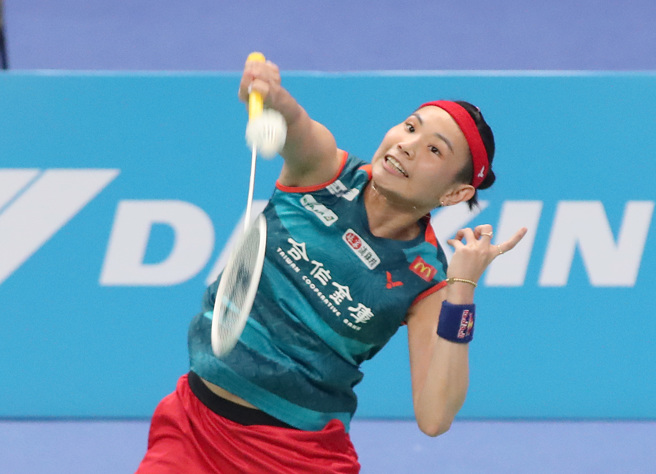 戴资颖在台北羽球公开赛女单16强直落二获胜晋级8强。（郑任南摄）