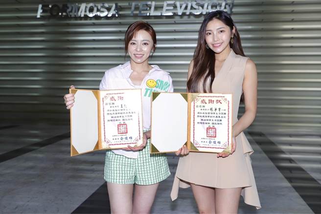 王瞳、杨净宇日前号召民眾捐款，2周募得超过135万元。（民视提供）