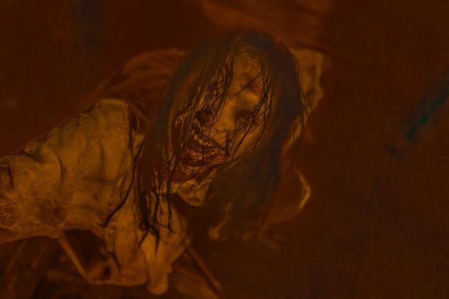 雷嘉汭在《化劫》中被附身，特殊鬼妆让工作人员也不敢直视。（图／台北双喜提供）