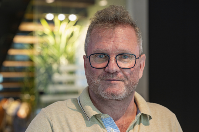 曾搭「泰坦號」下潛深海一探鐵達尼號殘骸的德國探險家羅伊伯。（美聯社）