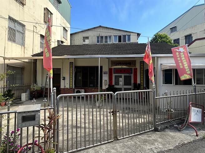 大明里东势尾社区活动中心却面临拆屋还地，台中市议员李天生24日提醒，应妥善与民眾沟通，并安排他处维持社区书法班、歌唱班课程，同步寻找他地兴建活动中心。（台中市议员李天生提供／潘虹恩台中传真）