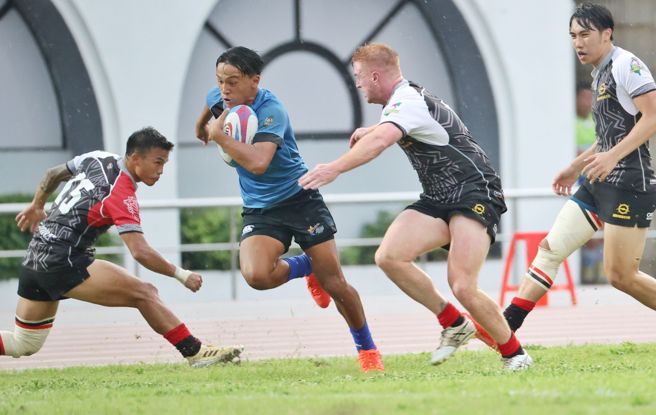 台北元坤新人石家荣单刀赴会达阵，成为球队跨季9连胜的大功臣。(台北元坤提供)