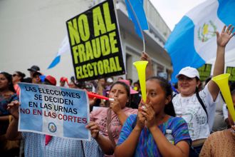 瓜地馬拉總統選舉恐進入2輪 熱門候選人「被出局」 選民揚言投空白票