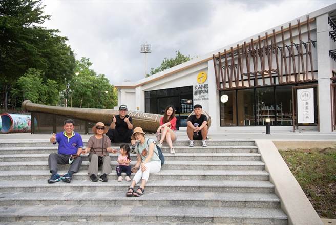 KANO游客中心启用后，，成为嘉市极夯特色地标及打卡热点之一。（嘉义市政府提供∕吕妍庭嘉义传真）