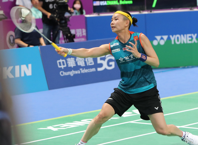 戴資穎在台灣球迷面前展現精彩技巧，拿下2023台北羽球公開賽女單冠軍。（鄭任南攝）