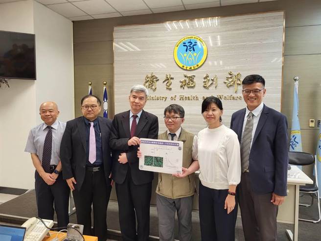 国卫院发现造成胰臟癌患者恶病质的人源化抗体，估2年内可进入临床试验。（陈人齐摄）