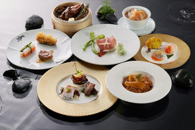 澳门「8餐厅」前行政总厨谢锦松将于7月6日与7日客座台北寒舍艾美酒店「寒舍食谱」餐厅，携手寒舍集团中餐行政主厨吴铭儒推出「名厨共谱．粤飨荣耀」盛宴。（图／寒舍艾美酒店提供）