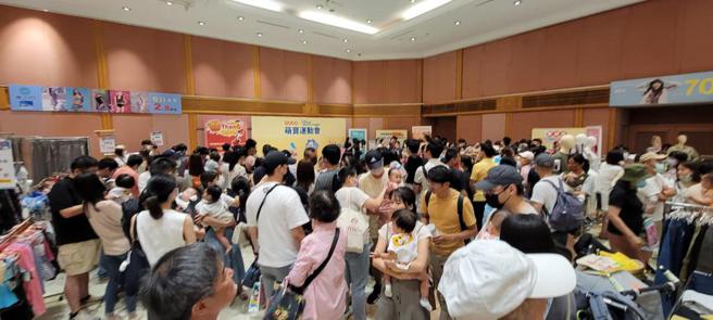 端午連假期間，SOGO台北三店成長率可望超過三成，其中忠孝店超過四成以上。（SOGO提供／吳奕萱台北傳真）