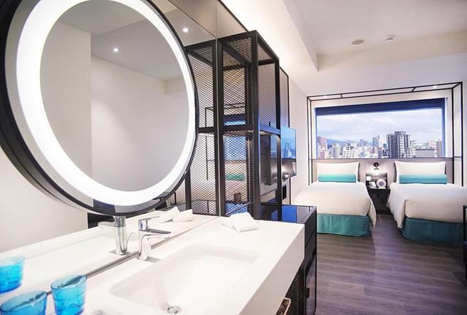 距離大稻埕15分鐘車程的台北凱達大飯店於「2023大稻埕夏日節」期間推出「夏樂大稻埕」住房專案，平日每房2,699元起。（圖／台北凱達大飯店）