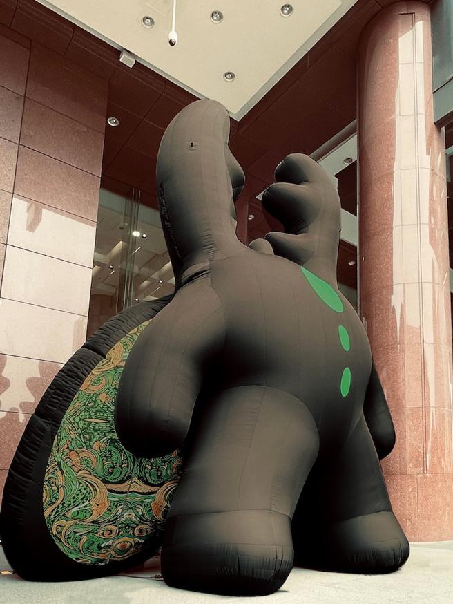 「Chill形虫」于新光三越台南新天地。（新光三越提供／吴奕萱台北传真）