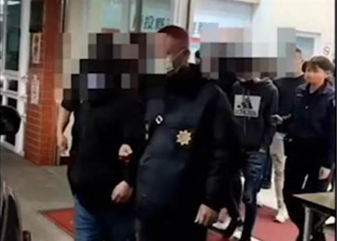 竹聯幫明仁會23歲徐姓成員在南投故鄉吸收幫眾，率眾鬥毆，檢警日前兵分多路逮19嫌。（民眾提供／楊靜茹南投傳真）