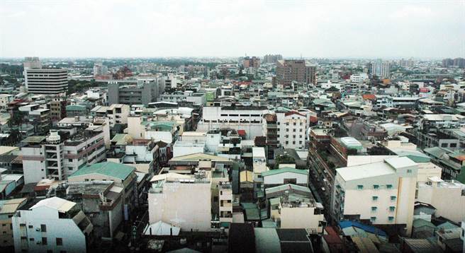 屏东市地重划区抵费地将办理公开标售。（林和生摄）