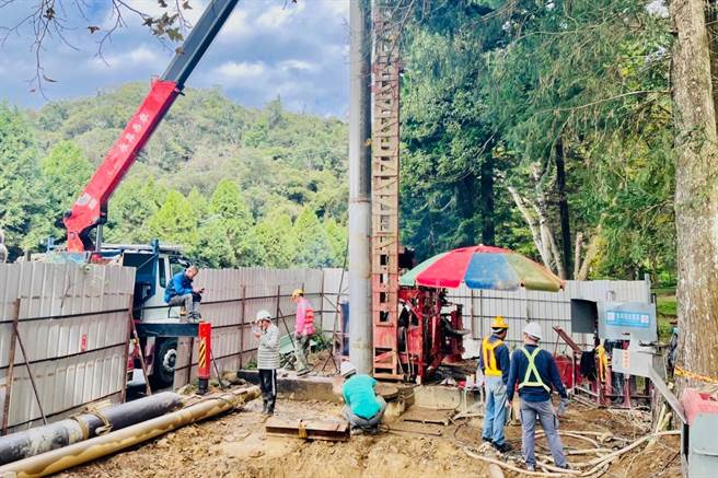 立委馬文君向台灣自來水公司爭取新設「魚池鄉日月村供水改善工程」，台水公司斥資2631萬元在伊達邵鑿井。（立委馬文君提供／楊靜茹南投傳真）