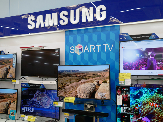 三星已全面退出LCD面板业务。（示意图／shutterstock）