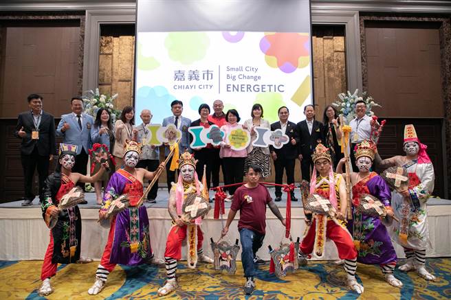 嘉义市政府率团赴泰国行销观光，嘉义城隍庙家将团表演八家将文化 ，惊艳泰国。（嘉义市政府提供／廖素慧嘉市传真）