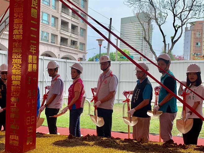 桃园市中坜光明公园将启动改善工程，规画4大主题分区分龄游戏场，预计明年9月启用。（蔡明亘摄）